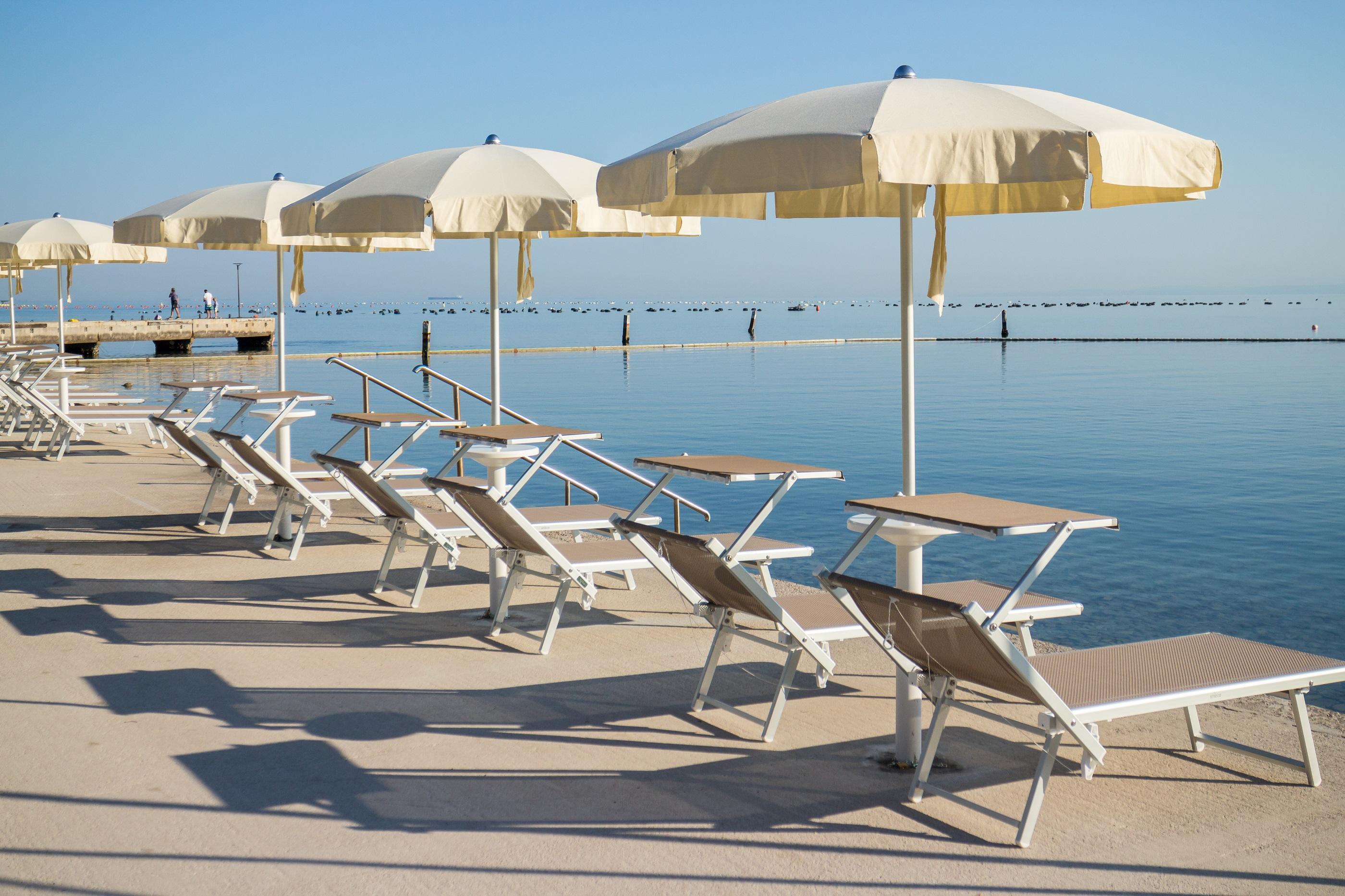 Dependences - San Simon Resort Izola Bagian luar foto