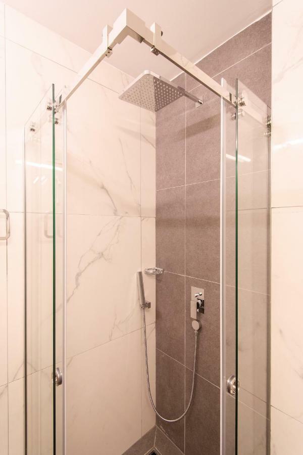 Dependences - San Simon Resort Izola Bagian luar foto