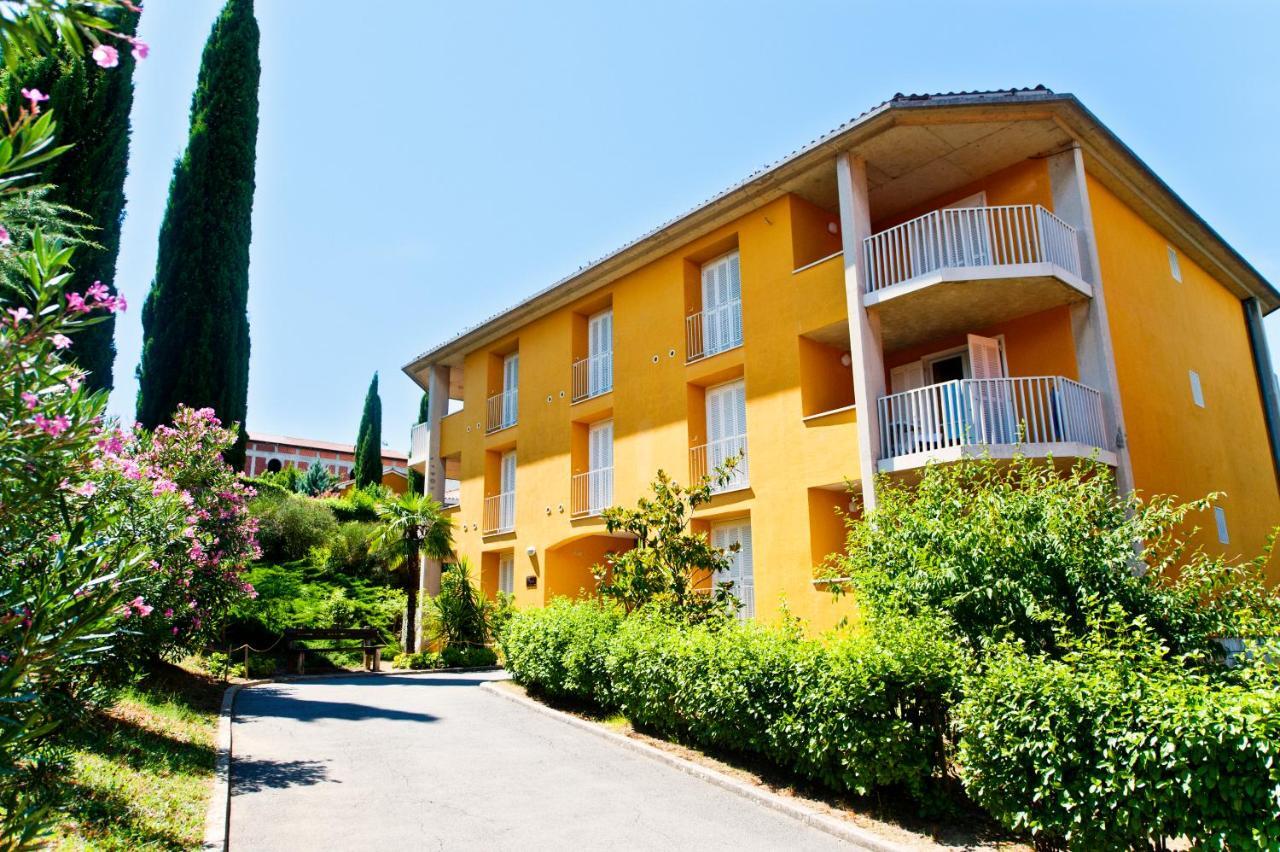 Dependences - San Simon Resort Izola Ruang foto
